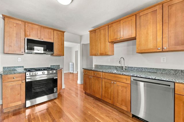 59 Albion St, Everett, MA 02149