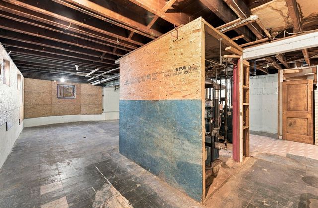 59 Albion St, Everett, MA 02149