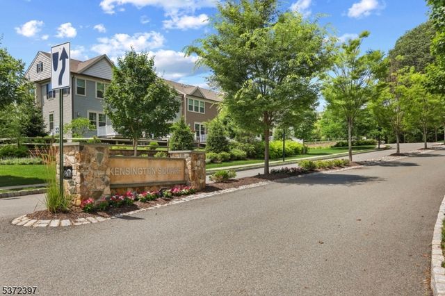 90 Albert Ct, Randolph Twp., NJ 07869
