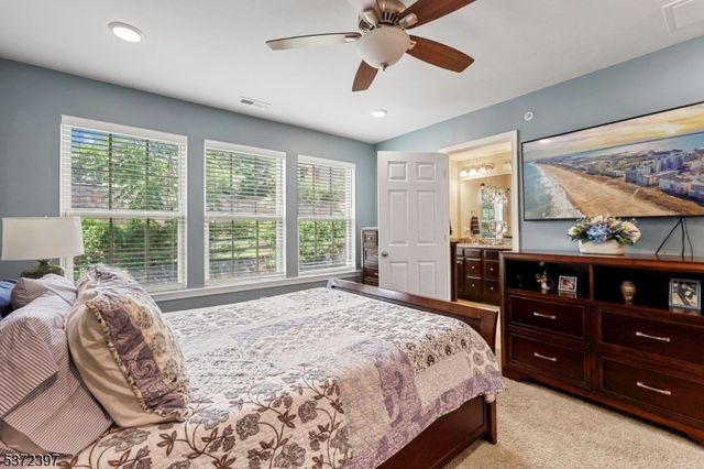 90 Albert Ct, Randolph Twp., NJ 07869