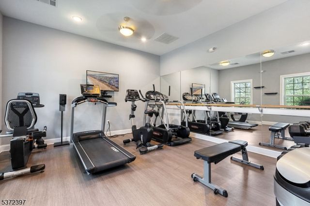 90 Albert Ct, Randolph Twp., NJ 07869