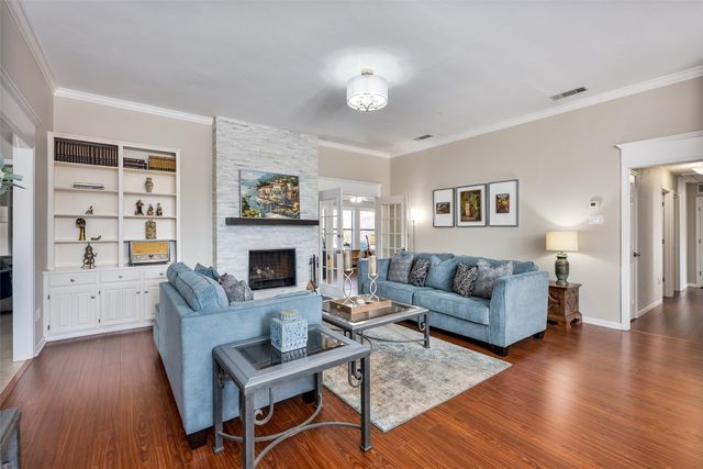 2609 Ramblewood Drive, Carrollton, TX 75006