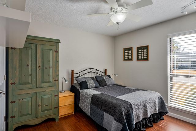 2609 Ramblewood Drive, Carrollton, TX 75006