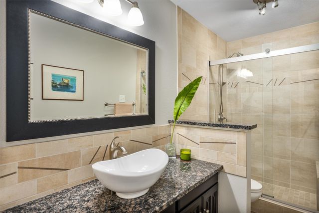 2609 Ramblewood Drive, Carrollton, TX 75006