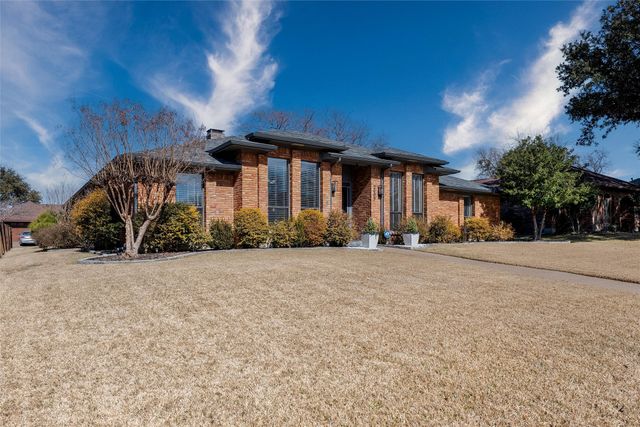 2609 Ramblewood Drive, Carrollton, TX 75006