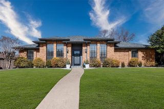 2609 Ramblewood Drive, Carrollton, TX 75006