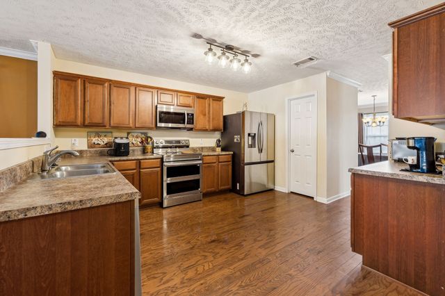 3728 Blaze Dr, Murfreesboro, TN 37128