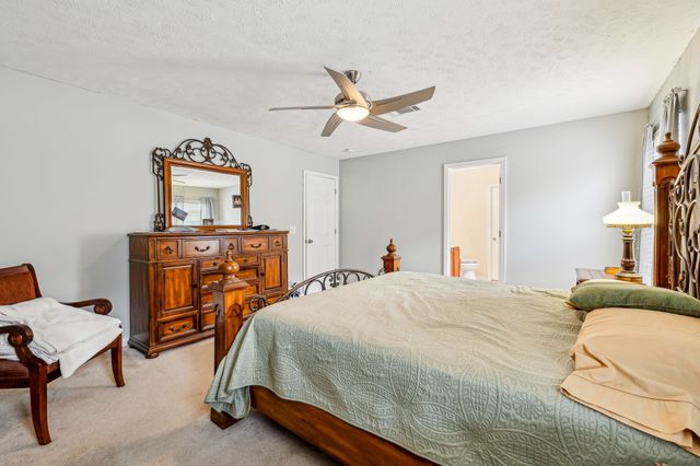 3728 Blaze Dr, Murfreesboro, TN 37128