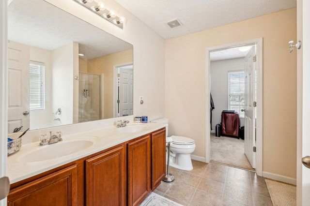 3728 Blaze Dr, Murfreesboro, TN 37128