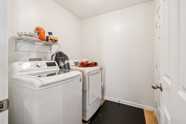 3728 Blaze Dr, Murfreesboro, TN 37128