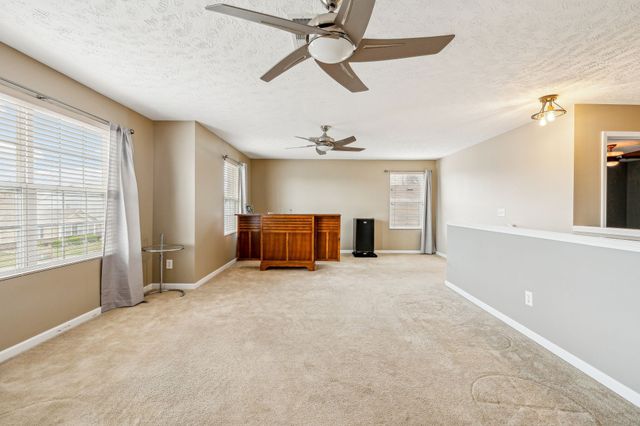 3728 Blaze Dr, Murfreesboro, TN 37128