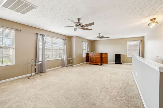 3728 Blaze Dr, Murfreesboro, TN 37128