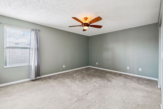 3728 Blaze Dr, Murfreesboro, TN 37128