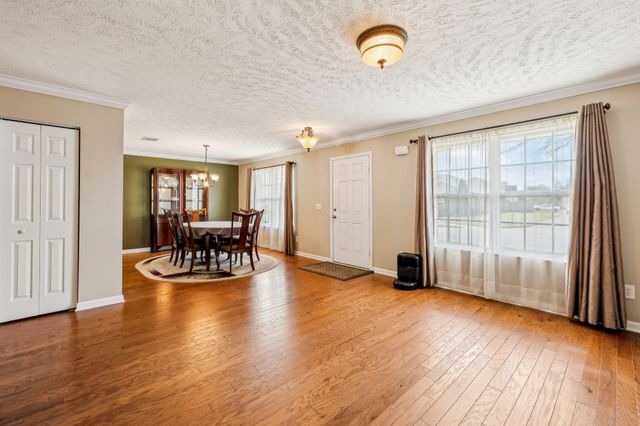 3728 Blaze Dr, Murfreesboro, TN 37128