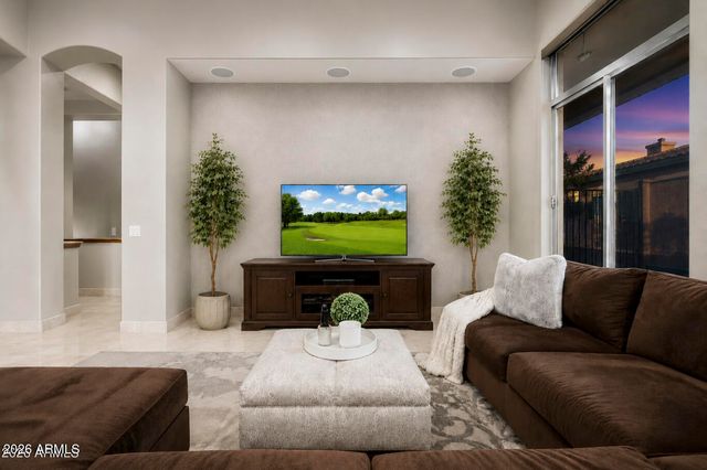 10975 E KORA Lane, Scottsdale, AZ 85255