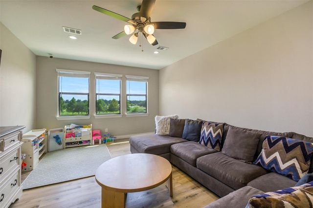 8615 Den Oak Drive Drive, Richmond, TX 77406
