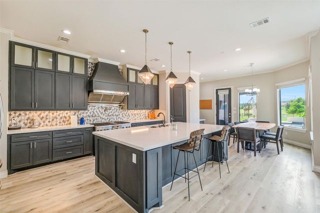 8615 Den Oak Drive Drive, Richmond, TX 77406