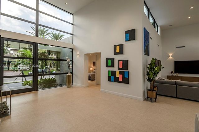 401 Royal Plaza Dr na, Fort Lauderdale, FL 33301