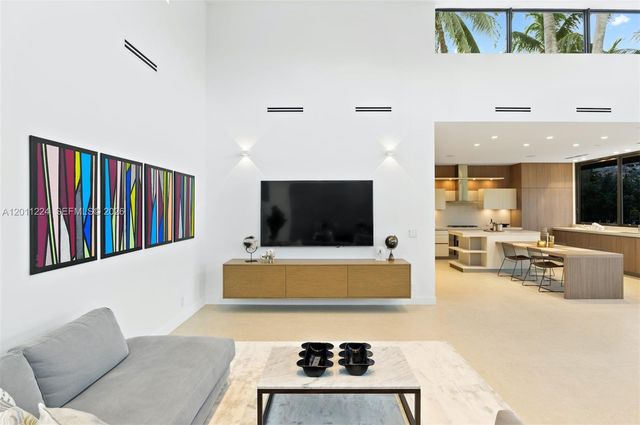 401 Royal Plaza Dr na, Fort Lauderdale, FL 33301