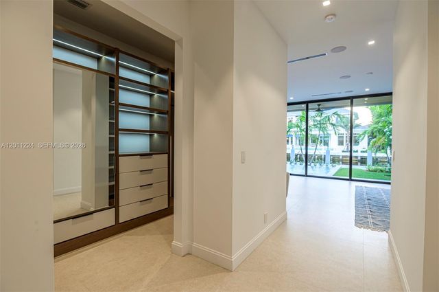 401 Royal Plaza Dr na, Fort Lauderdale, FL 33301