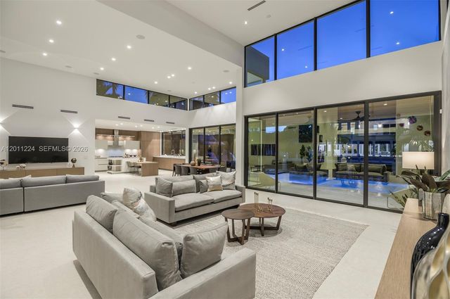 401 Royal Plaza Dr na, Fort Lauderdale, FL 33301