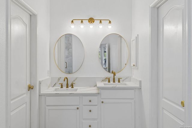 17227 Tarkio Way, San Antonio, TX 78247