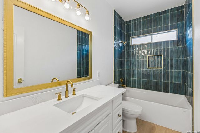 17227 Tarkio Way, San Antonio, TX 78247