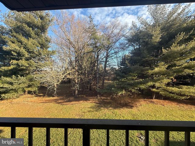 36 GENA CT, Hamilton, NJ 08690