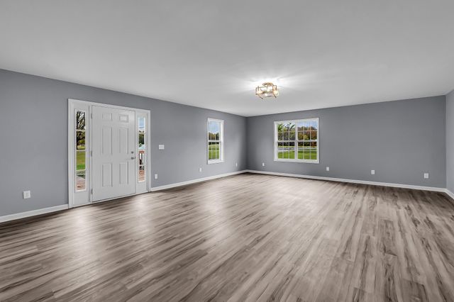 99 Anthony Mill Rd, Tullahoma, TN 37388