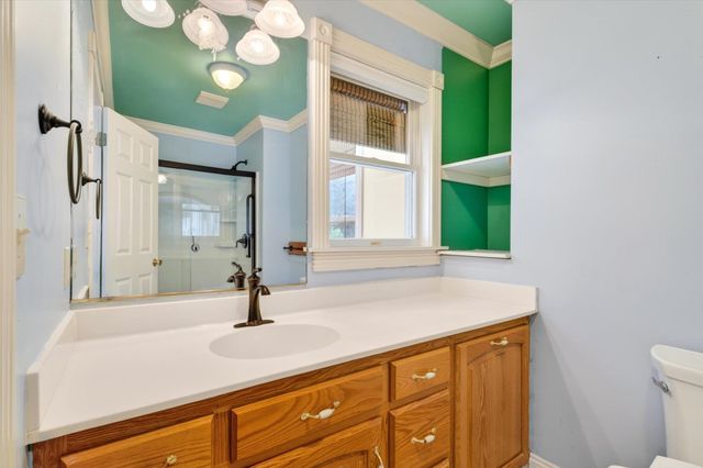 38 Paradise Lane, Mount Holly, VT 05758