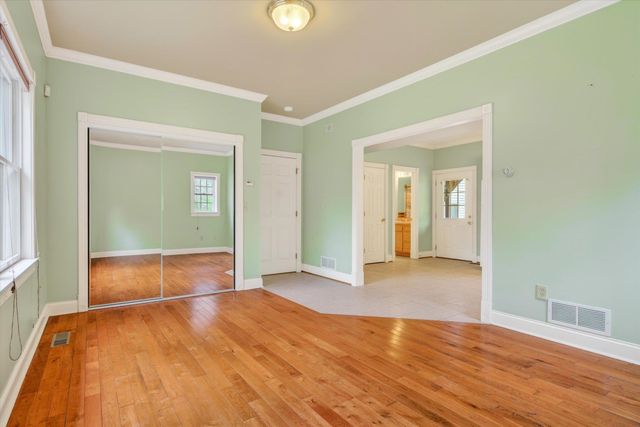 38 Paradise Lane, Mount Holly, VT 05758