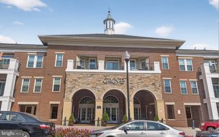 2465 ARMY NAVY DRIVE #1-405, Arlington, VA 22206