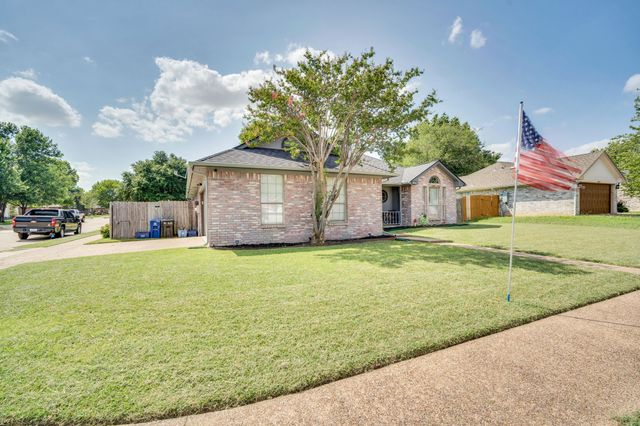 1001 Short Line Boulevard, Midlothian, TX 76065