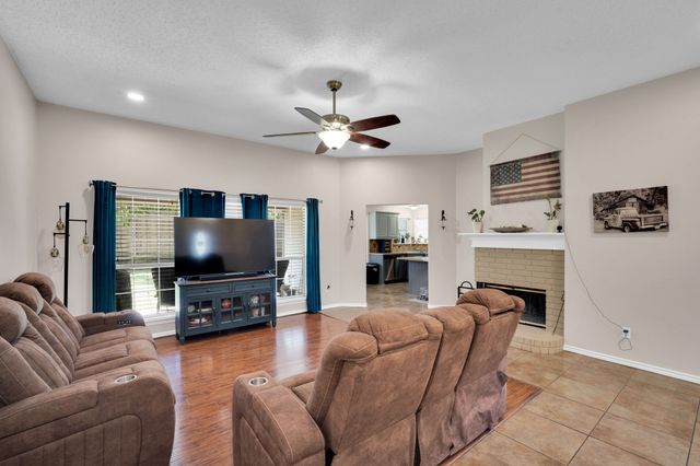 1001 Short Line Boulevard, Midlothian, TX 76065