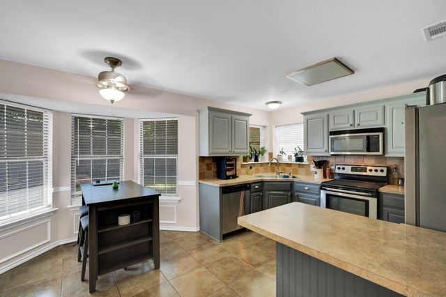 1001 Short Line Boulevard, Midlothian, TX 76065