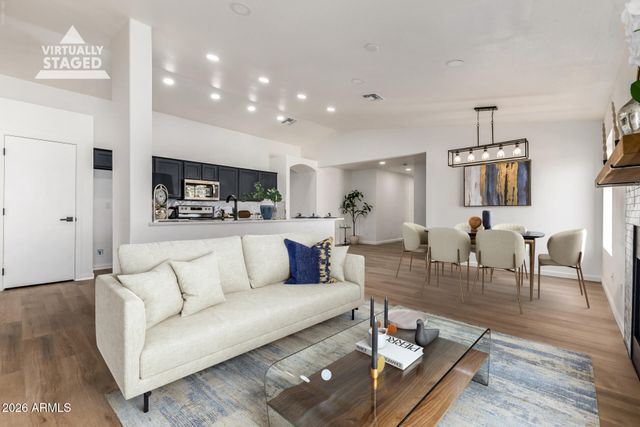 16641 N 35TH Place, Phoenix, AZ 85032