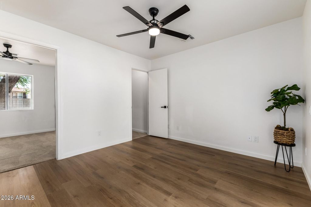 Image 29 of property listing at 16641 N 35TH Place, Phoenix, AZ 85032