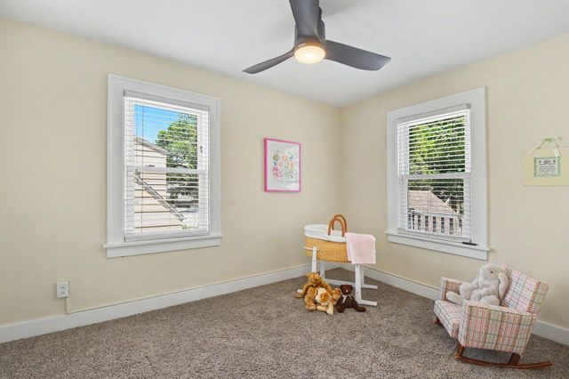 1240 Benjamin Avenue SE, Grand Rapids, MI 49506