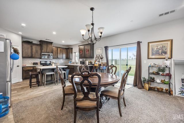 9408 Kanosh Cobble Drive, Bakersfield, CA 93313