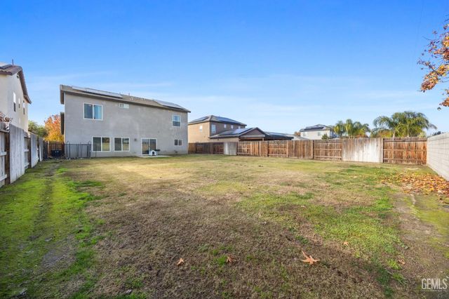 9408 Kanosh Cobble Drive, Bakersfield, CA 93313