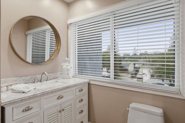 653 Fox Court, Redwood City, CA 94061