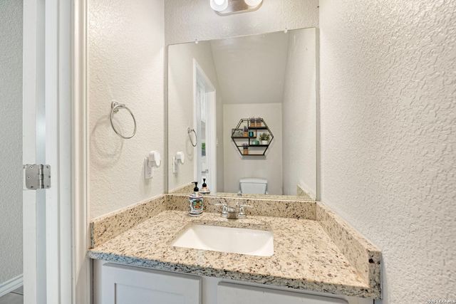 3254 Blenheim Park, Bulverde, TX 78163