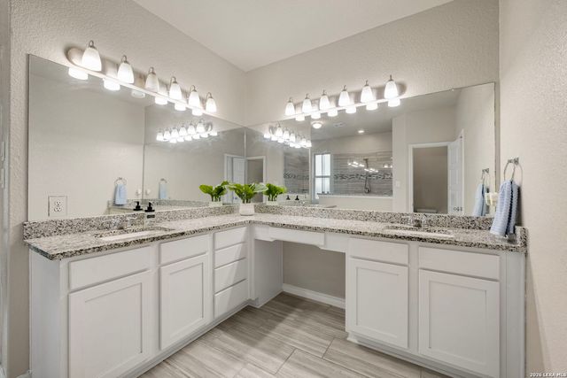 3254 Blenheim Park, Bulverde, TX 78163