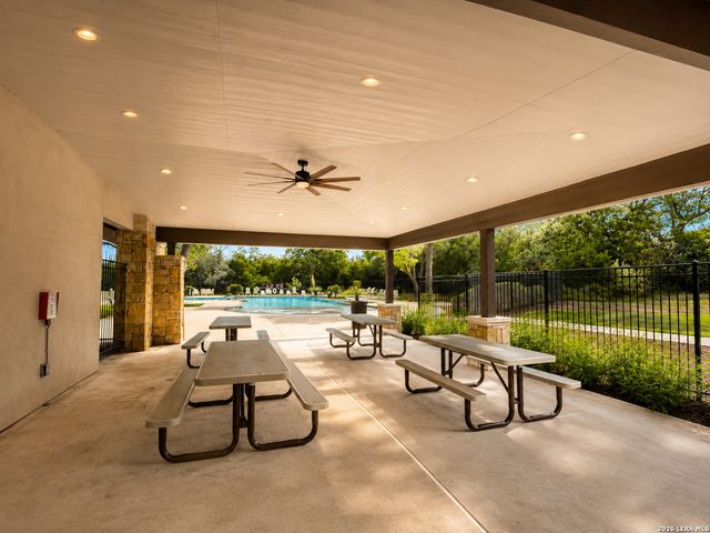 3254 Blenheim Park, Bulverde, TX 78163