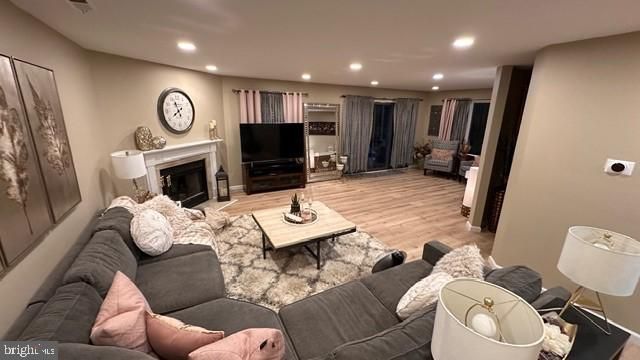 61 WOODMONT DRIVE, Lawrenceville, NJ 08648