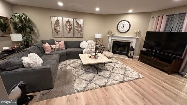 61 WOODMONT DRIVE, Lawrenceville, NJ 08648