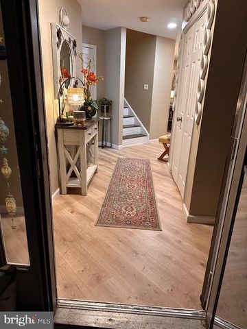 61 WOODMONT DRIVE, Lawrenceville, NJ 08648