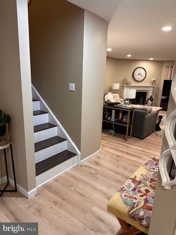 61 WOODMONT DRIVE, Lawrenceville, NJ 08648