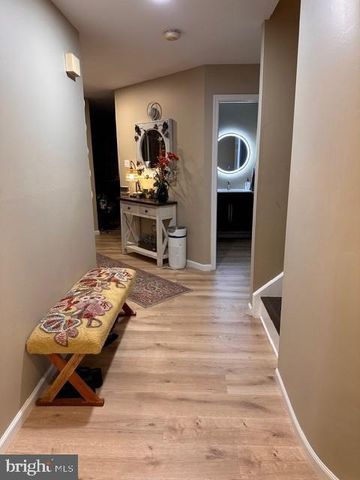 61 WOODMONT DRIVE, Lawrenceville, NJ 08648