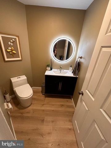 61 WOODMONT DRIVE, Lawrenceville, NJ 08648